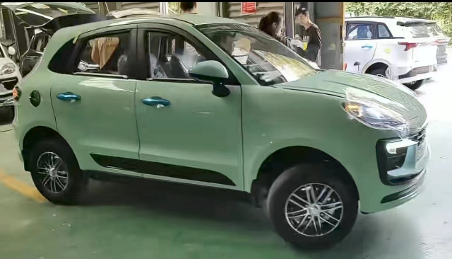 昊迈新时光新能源电动车